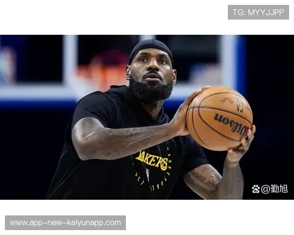 湖人遭29分惨败，詹姆斯复出时间成悬念