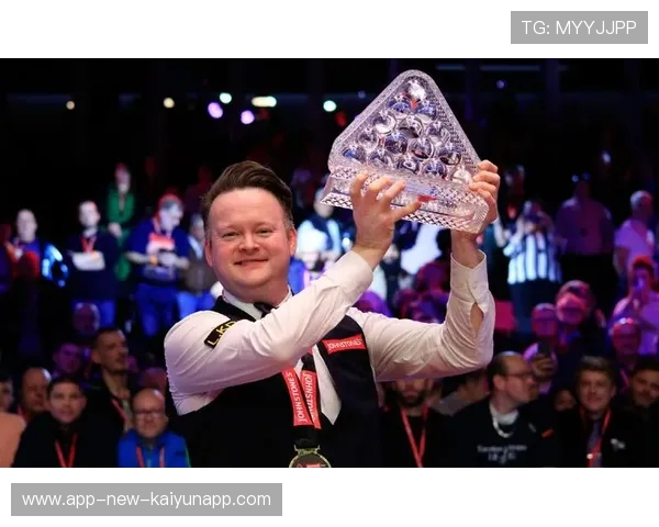 冠军虽未夺，但表现稳健依旧耀眼，冠军的意思是什么意思