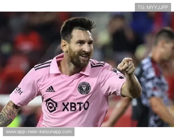 梅西远射贴地钻角,迈阿密国际扩大优势,梅西超远射门 梅西远射贴地钻角,迈阿密国际扩大优势,梅西超远射门